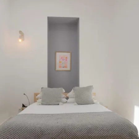 Casa Longa - Traditional Portuguese House With Modern Comforts *